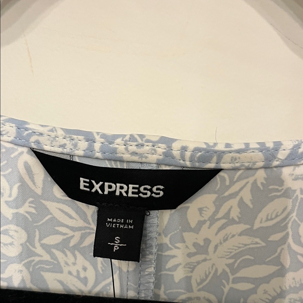 Express Light Blue Floral Cap Sleeve Tee - Picture 2 of 6